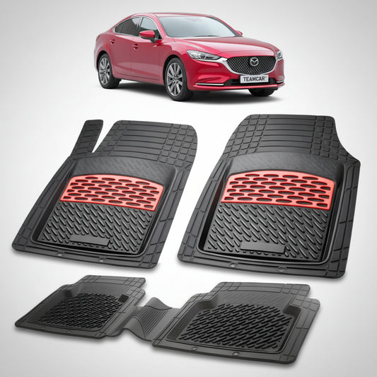 set de covorase din cauciuc negre cu accente rosii cu o mazda 6 gl facelift 2 sedan rosie in fundal