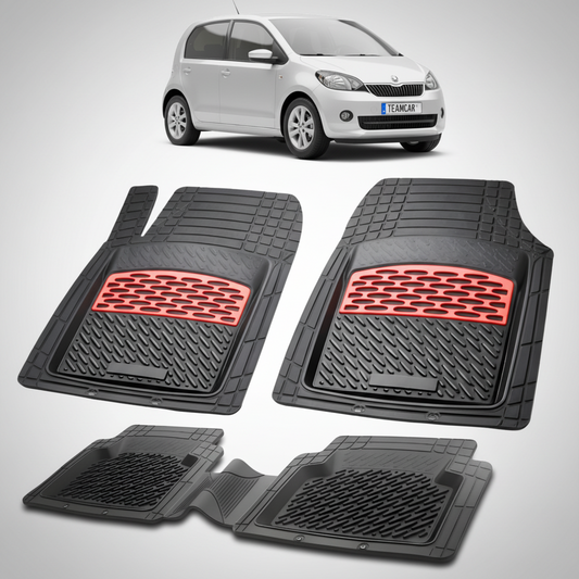 set de covorase din cauciuc negre cu accente rosii cu skoda citigo hatchback gri in fundal