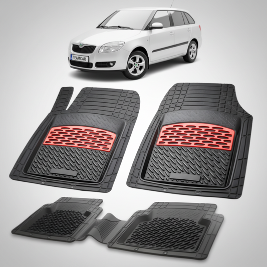 set de covorase din cauciuc negre cu accente rosii cu skoda fabia ii combi argintie in fundal