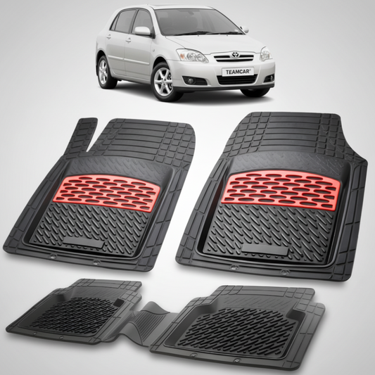 set de covorase din cauciuc negre cu accente rosii cu toyota corolla e120 hatchback gri in fundal