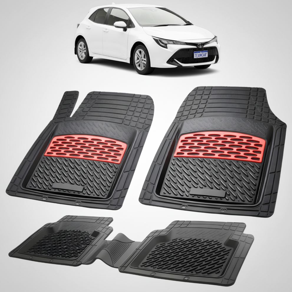 set de covorase din cauciuc negre cu accente rosii cu toyota corolla e210 hatchback alba in fundal