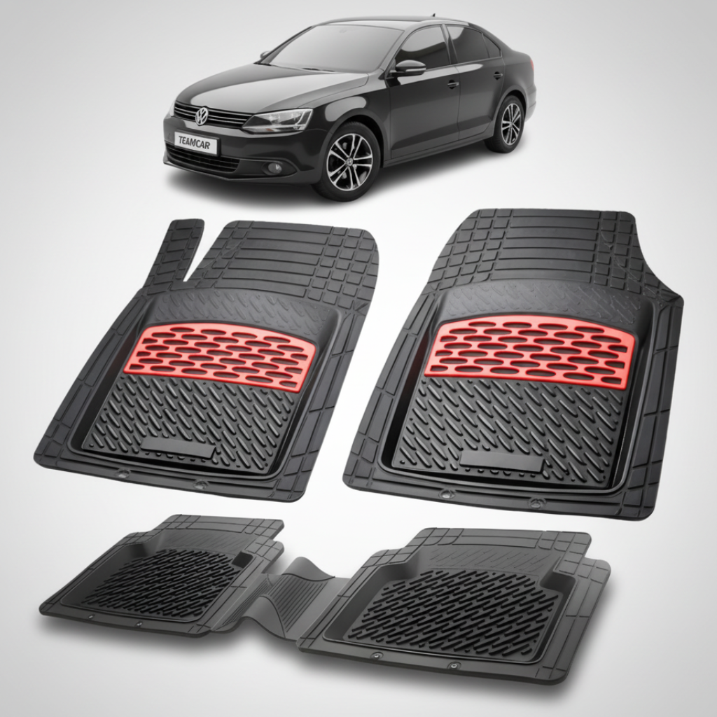 set de covorase din cauciuc negre cu accente rosii cu un volkswagen jetta 6 sedan negru in fundal