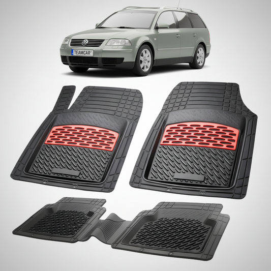 set de covorase din cauciuc negre cu accente rosii cu un volkswagen passat b5 variant gri verzui in fundal