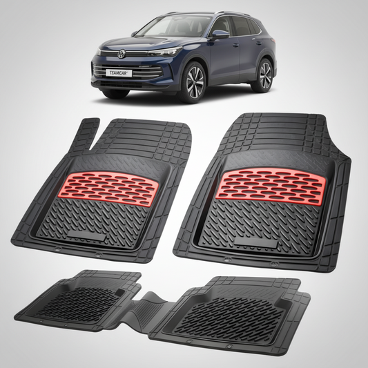 set de covorase din cauciuc negre cu accente rosii cu un volkswagen tiguan bw3 suv albastru inchis in fundal