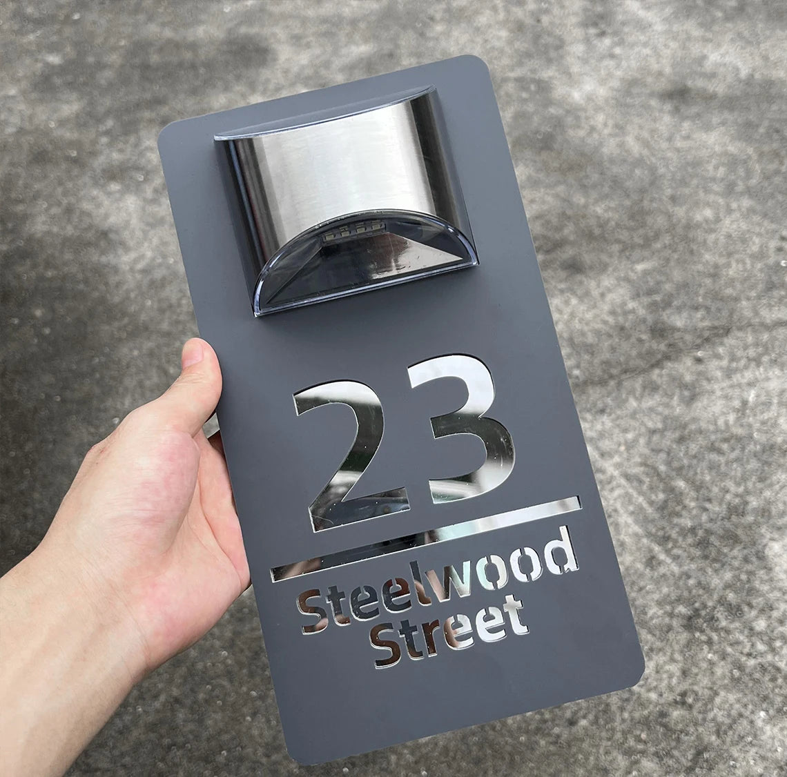 numar casa cu incarcare solara