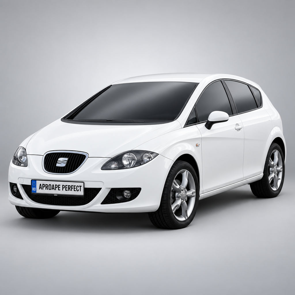 SEAT Leon II 1P1 alb pe fundal gri